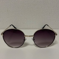 【ほぼ新品】サングラス