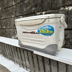 シマノ値下げしました　価格応談可 クーラー　スペーザ・ベイシスU...