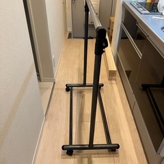 ハンガーラックの画像
