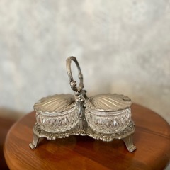 アンティークシュガーポット☆アクセサリー入れにも☆の画像