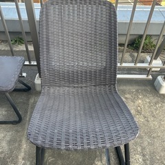 屋外用　イス　テーブル　セットの画像