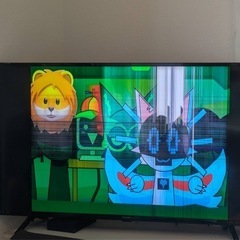 液晶画面が壊れたテレビの画像