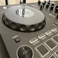 Pioneer DDJ-FLX4 DJコントローラーの画像