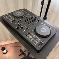 Pioneer DDJ-FLX4 DJコントローラー