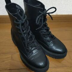 アンクルブーツ ショートブーツ DIVIDED H＆M