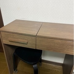 【早い者勝ち】楽天　ドレッサーと椅子