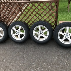16インチ　スタッドレスタイヤホイールセット