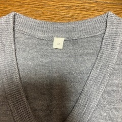 美品‼️グレーベスト　Ｍの画像