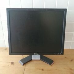 DELL パソコンモニター