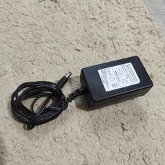 電源アダプター