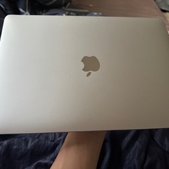 macbook pro 2019 i5 256 13inch
の画像
