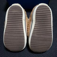 赤ちゃんくつCONVERSE ALLSTAR　くまデザインスニーカー
くまデザインスニーカーの画像