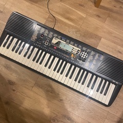 YAMAHA 電子キーボード　PSR-195