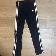 adidasレギンスパンツ