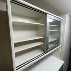 ニトリ　食器棚の画像