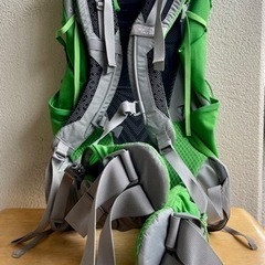 THE NORTH FACE Banchee 35 緑 35L レインカバー付属の画像