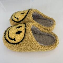 スマイルニコちゃんもふもふスリッパルームシューズ16cmの画像