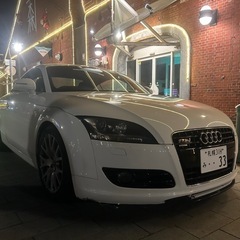 アウディ TT クワトロ 3.2L