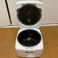 【無料/ジャンク】炊飯器　三菱電機製の画像