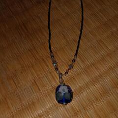 ガラス玉が素敵なネックレスです😊