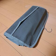 吊り下げ式収納ホルダー／○○ホルダー　多種多彩な品物の収納に　グレー　未使用新品　用途はあなた次第　日ー33の画像