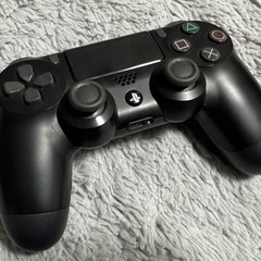 (決まりました)PS4 pro 1TBの画像