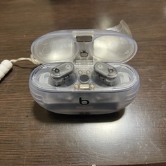 Beats Studio Buds + スケルトン 透明な「Beats Studio Buds +」レビュー：ノイキャンと通話音声が大幅