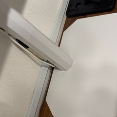 白 テレビ　 【ニトリ テレビスタンド付】の画像
