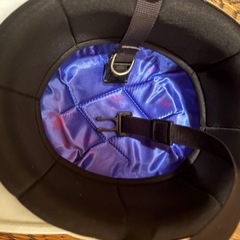 半ヘルメットの画像