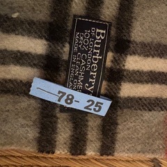 BURBERRY マフラーの画像