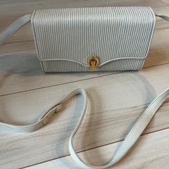 ハナエモリ　ショルダーバッグ