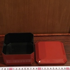 【無料】フタ付き 一段箱 お正月 お一人様おせち エコ の画像