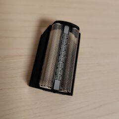 電気シェーバー　BRAUN　難ありの画像