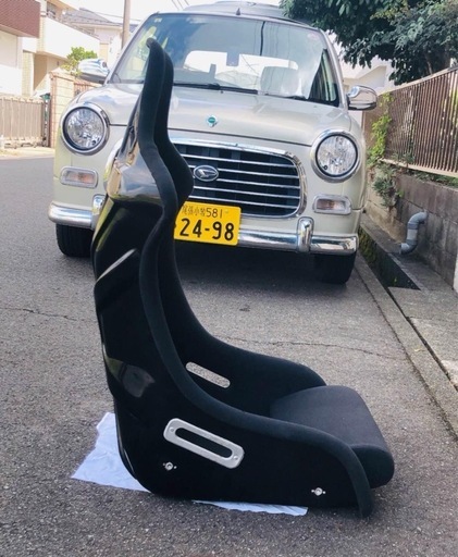 フルバケットシート 2台　シートレール付full bucket seat 2piece引取静岡県