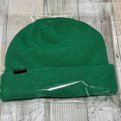 🟨 【⭐️新品⭐️】Purple&Yellow ニット帽の画像