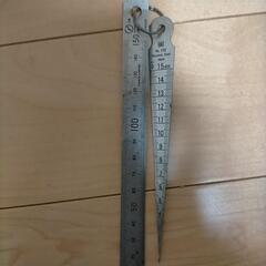 150mmのサシと隙間ゲージ