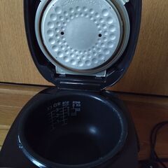 【終了しました】【ジャンク品】IH炊飯ジャー〈炊きたて〉JKO-G550の画像
