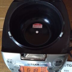 【終了しました】【ジャンク品】IH炊飯ジャー〈炊きたて〉JKO-G550の画像
