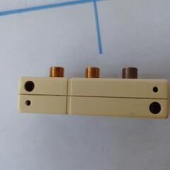 マスプロ電工　屋内用２分配器全端子電流通過型　CSP2D-Pの画像