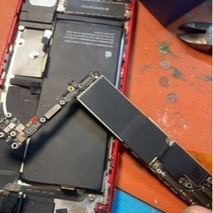 パソコン修理　パソコン　MacBookパネル交換　iPhone パネル交換　iPhone修理　switch カバー　ケース在庫処分の画像
