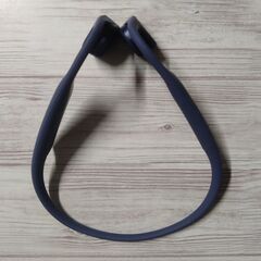 ＃８．SHOKZ TITANIUM　ワイヤレス骨伝導イヤホン　グレー