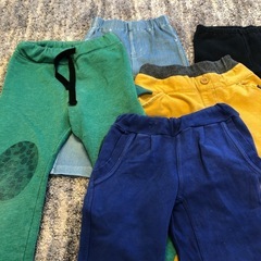 ✨100cm✨キッズ 長ズボン　おまとめの画像