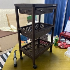 【急募‼️】ラックの画像
