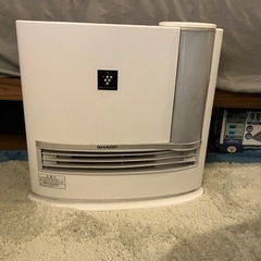シャープ　セラミックファンヒーター　加湿脱臭機能付き