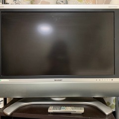 【中古】シャープ32型テレビ動作問題なし