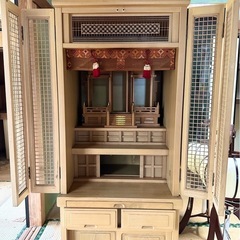 〜お取引き不成立の為再出品〜神棚です。