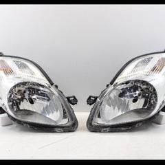 美品/キズ無　ヴィッツ　SCP90　後期　ヘッドライト　左右　セ...