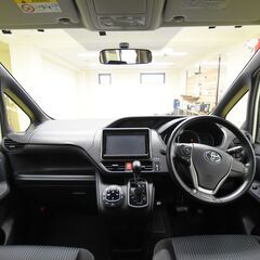 【売約済】H26年式トヨタVOXY　ZS　ビルトインＥＴＣ　純正ナビ　フルセグＴＶ　Ｂｌｕｅｔｏｏｔｈ　バックカメラ　フリップダウンモニター　ＬＥＤヘッドライト　フォグランプ　パワースライドドア　１６インチ純正アルミ　スマートキー２個　禁煙車の画像