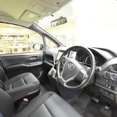 【売約済】H26年式トヨタVOXY　ZS　ビルトインＥＴＣ　純正ナビ　フルセグＴＶ　Ｂｌｕｅｔｏｏｔｈ　バックカメラ　フリップダウンモニター　ＬＥＤヘッドライト　フォグランプ　パワースライドドア　１６インチ純正アルミ　スマートキー２個　禁煙車の画像