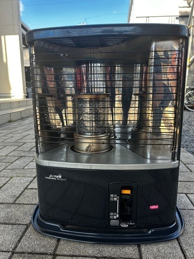 値下げしました　コロナ　ストーブ